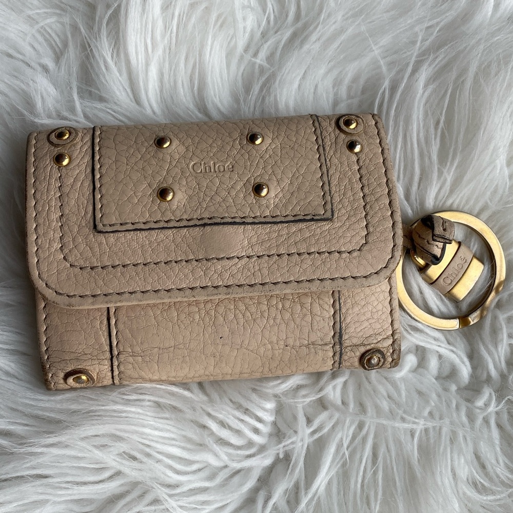 Chloé Beige Leather 6 key Holder